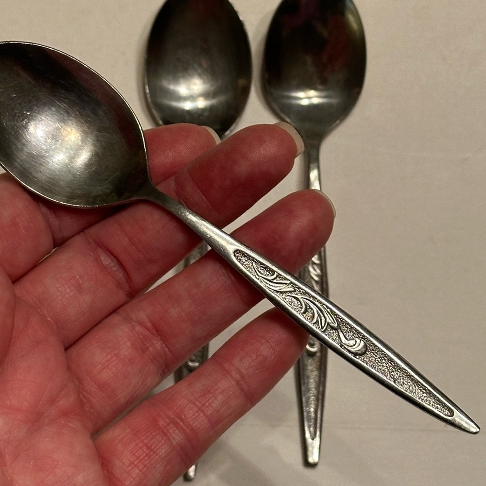 VTG Carlton Stainless Woodcrest Elegant  Flatware Teaspoons Set of 9